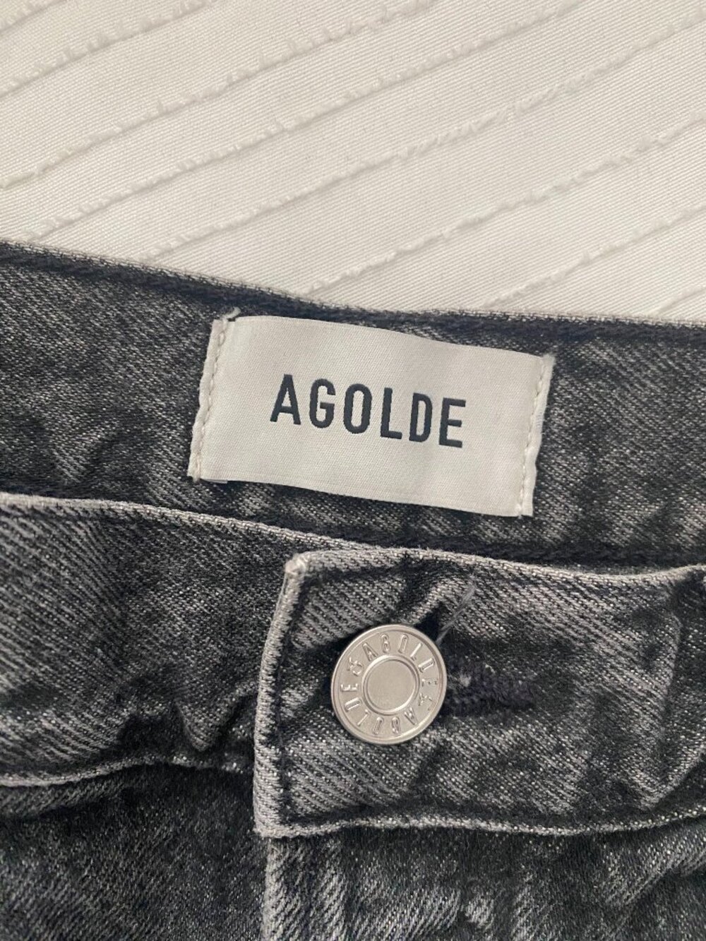 AGOLDE | Low Slung Baggy Jeans in Spirit - Picture 9 of 15